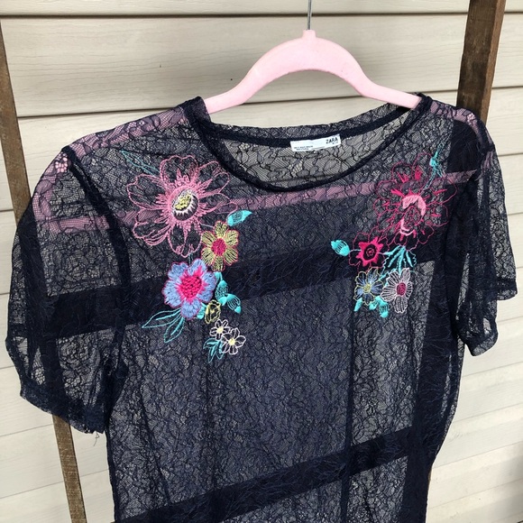 NWOT Sheer Floral Mesh Lace Zara Blouse with Floral Embroidery - Picture 4 of 10